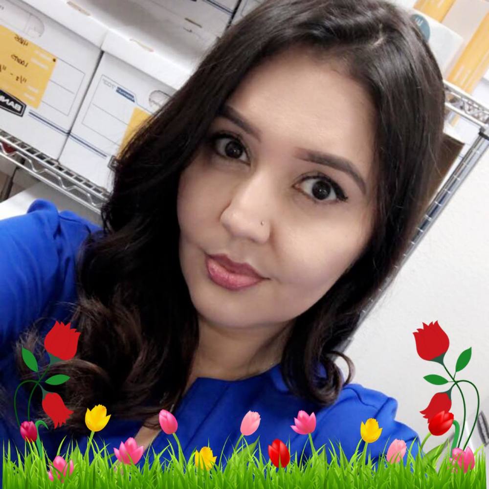 Meet your Posher, Angela